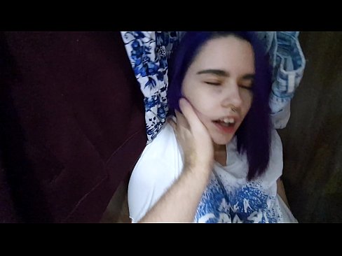 ❤️ พบน้องสาวของฉันในตู้เสื้อผ้าและช่วยเธอหลั่ง ️ โป๊ทางทวารหนัก ที่ th.hdpornpics.ru ❌❤